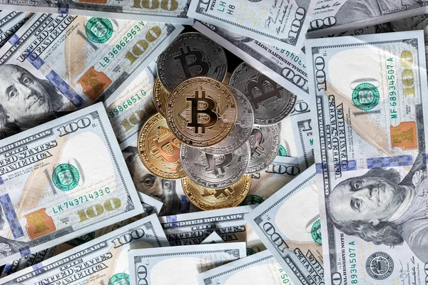 Altın bitcoin sikke ve bize dolar kapatın. Elektronik kripto para