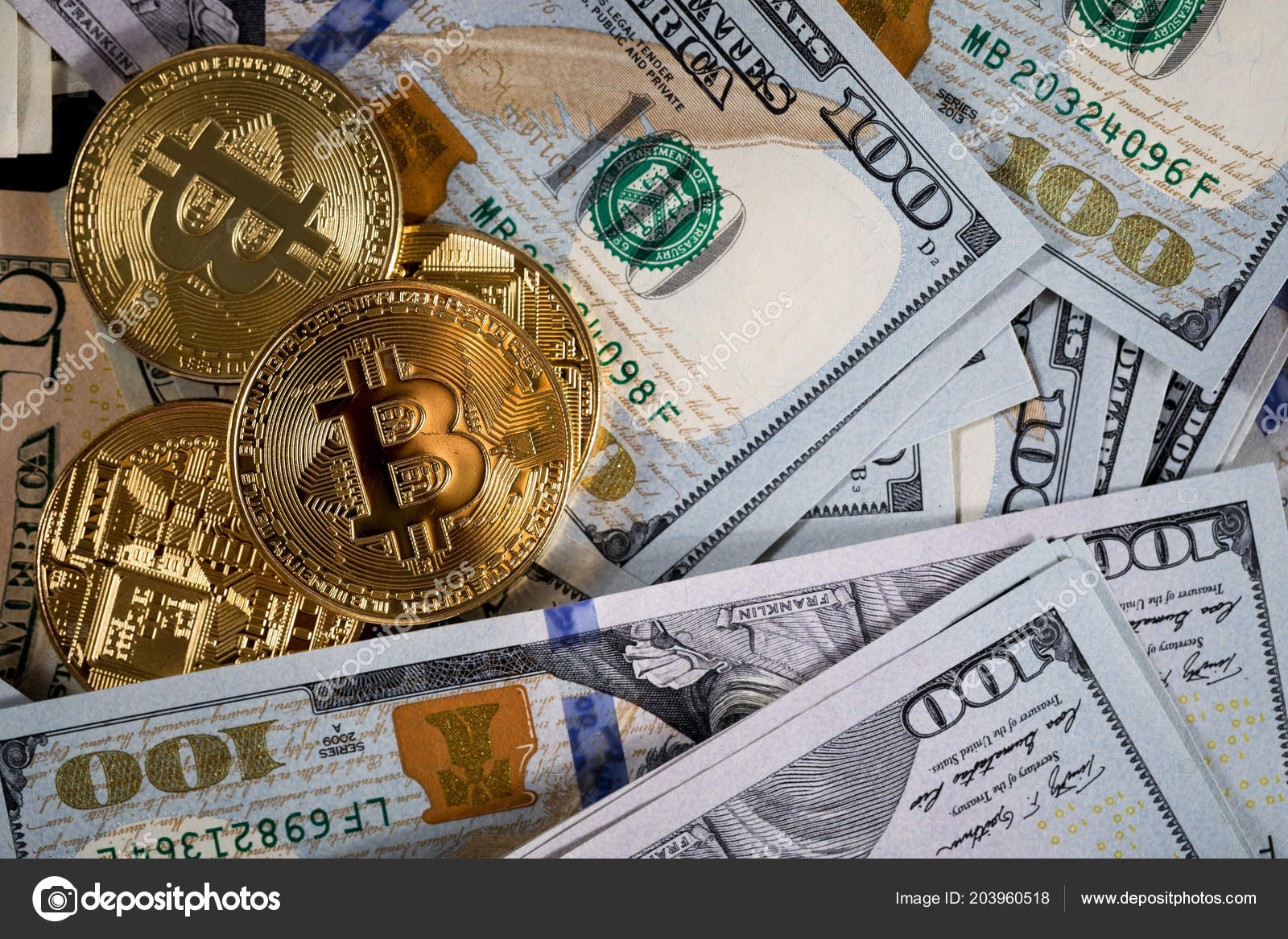 Golden Bitcoin Coins Dollars Close Electronic Crypto Currency — Stock  Editorial Photo © Ivantsov #203960518