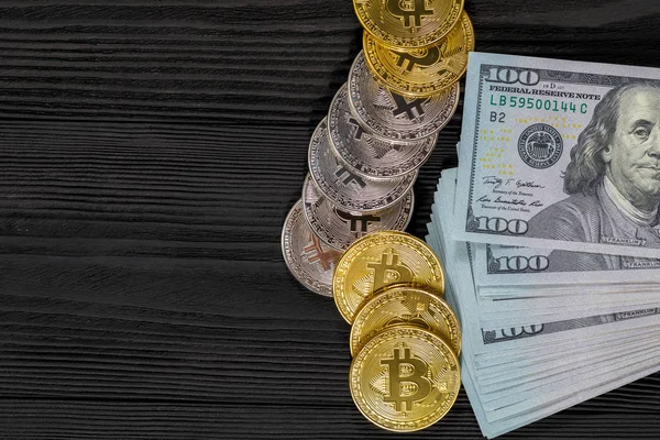 Altın bitcoin sikke ve bize dolar kapatın. Elektronik kripto para
