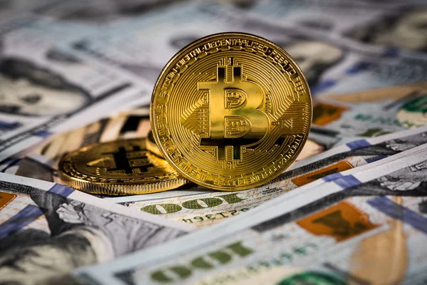 Altın bitcoin sikke ve bize dolar kapatın. Elektronik kripto para