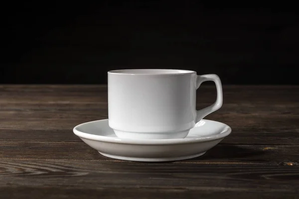 Zwarte Koffie Witte Cup Zwarte Houten Achtergrond — Stockfoto