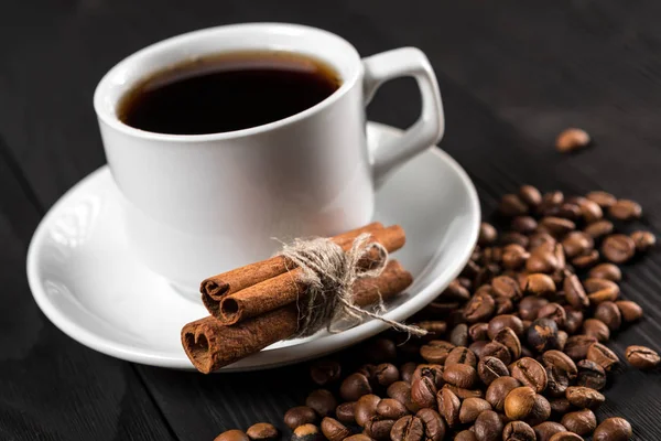 Csésze Kávé Barna Cukor Egy Fából Készült Asztal — Stock Fotó
