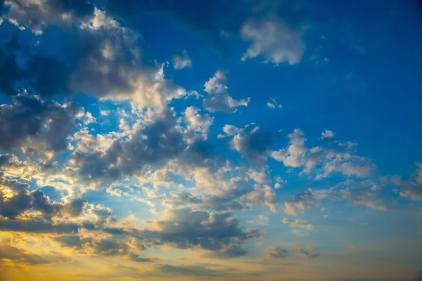 Céu Nuvens Céu Com Nuvens Sol — Fotografia de Stock