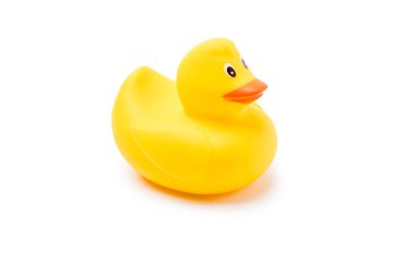 Sarı plastik ördek beyaz arkaplanda izole