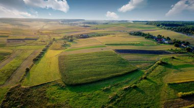 Yeşil alan gün batımında İHA ile çekilecek.