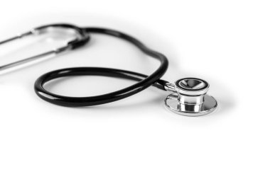 Beyaz bir arka planda stetoskop