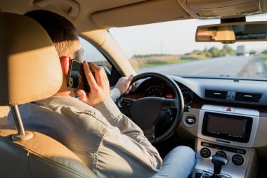 Sür ve akıllı telefondan ara.