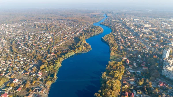 Vue Aérienne Du Drone De La Ville Et De La Rivière — Photo