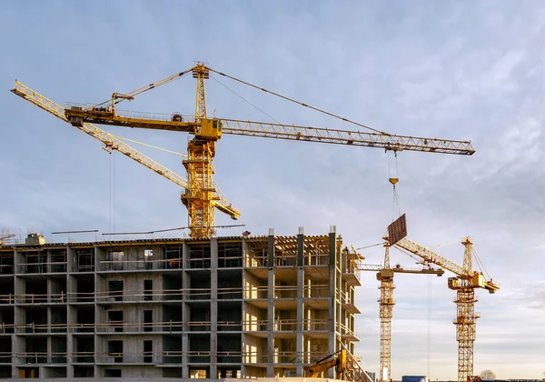 Baukräne Auf Der Baustelle Der Nähe Von Petersburg — Stockfoto