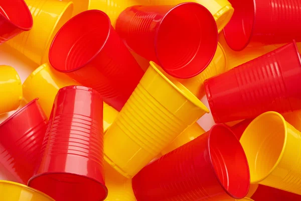 Copo Colorido Plástico Close Conceito Problema Ambiental — Fotografia de Stock