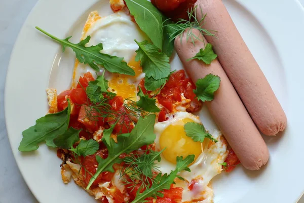 Desayuno Continental Con Huevos Hierbas Verdes — Foto de Stock