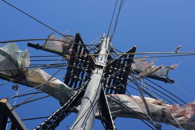 Antalya District, Alanya, Türkiye - 08 Mayıs 2019: Antik Korsan Gemisi Seferi. Alanya limanından zevk teknesi.