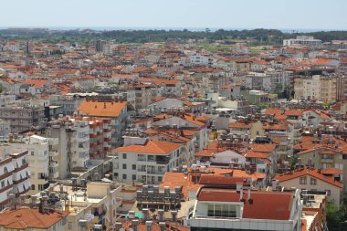 Manavgat, Türkiye - 04 Mayıs 2019: Şehir caddesinde havadan panoramik manzara.