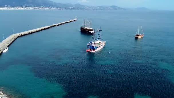 Paisaje Con Puerto Mar Mediterráneo Península Alanya Vista Aérea Ciudad — Vídeos de Stock