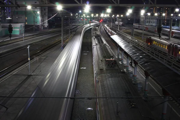 Nowosybirsk Rosja Sierpień 2019 Nocne Cityscape Nowosybirsk Główny Dworzec Kolejowy — Zdjęcie stockowe