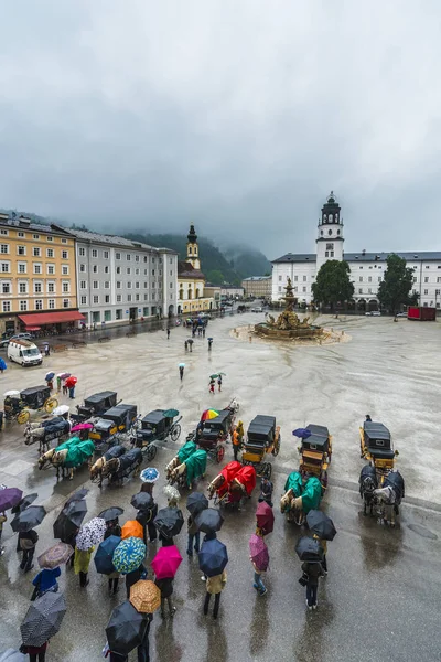 Salzburg Avusturya Temmuz 2014 Residenzbrunnen Çeşme Avusturya Nın Salzburg Kentinde — Stok fotoğraf