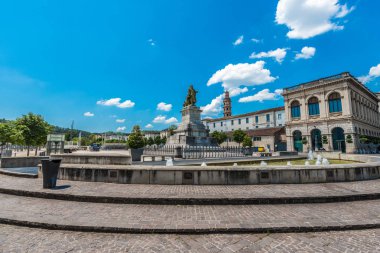 Francois Mitterrand Meydanı, Cahors, Lot, Midi-Pyrenees, Fransa.
