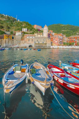 Vernazza Köyü Cinque Terre Ligurya Bölgesi, Kuzey İtalya içinde.