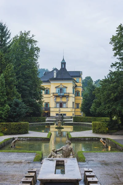 奥地利萨尔茨堡附近的 Hellbrunn 宫殿. — 图库照片