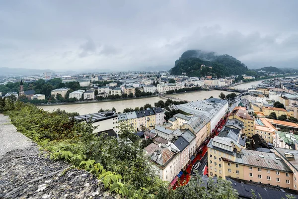 Salzburg z Monchsberg, Austria — Zdjęcie stockowe
