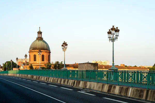 Ponte Saint-Pierre em Toulouse, França . — Fotografia de Stock