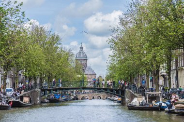 Aziz Nikolaos Kilisesi Amsterdam, Hollanda