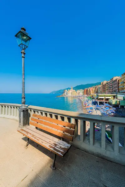 Camogli em Cinque Terre, Liguria, Italia . — Fotografia de Stock