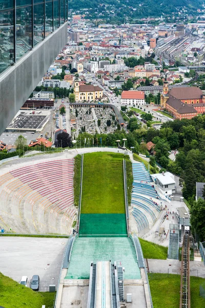 Bergisel toren in innsbruck, Oostenrijk — Stockfoto