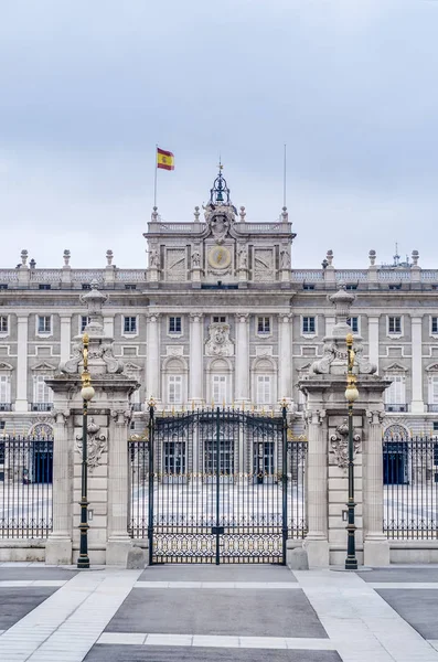 Der Königliche Palast von Madrid, Spanien. — Stockfoto