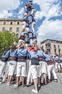 cercavila performans vilafranca del penedes festa büyük içinde 