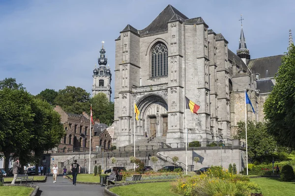 Μονς Βέλγιο Ιουνίου 2014 Collegiate Εκκλησία Sainte Waudru Είναι Μία — Φωτογραφία Αρχείου