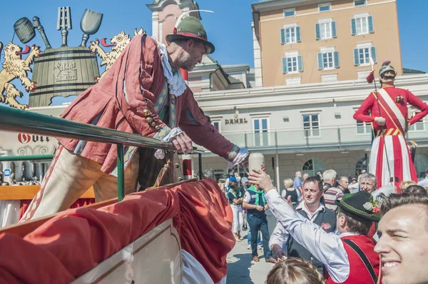 Salzburger dult festzug in salzburg, Oostenrijk — Stockfoto