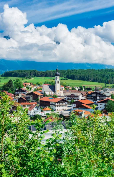 Деревня Готценс близ Инсбрука, Австрия — стоковое фото