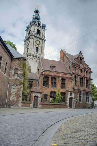 Dzwonnica Mons w Belgii. — Zdjęcie stockowe
