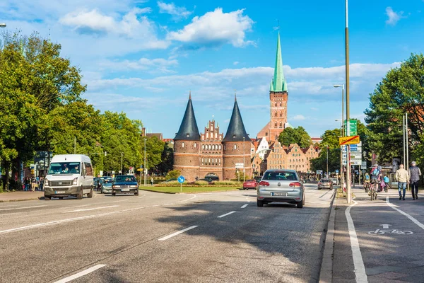 Holsten Gate a Luebeck, Germania . — Foto Stock