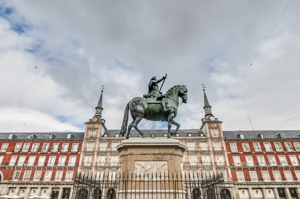 Filip Iii na Plaza Mayor w Madrycie, Hiszpania. — Zdjęcie stockowe