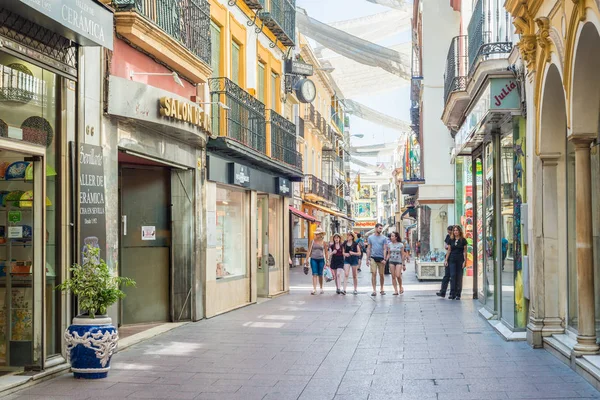 Calle Sierpes w Sewilli, Andaluzja, Południowa Hiszpania — Zdjęcie stockowe