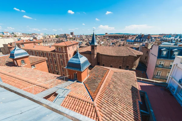 Kyrkan St. Jerome i Toulouse, Frankrike. — Stockfoto