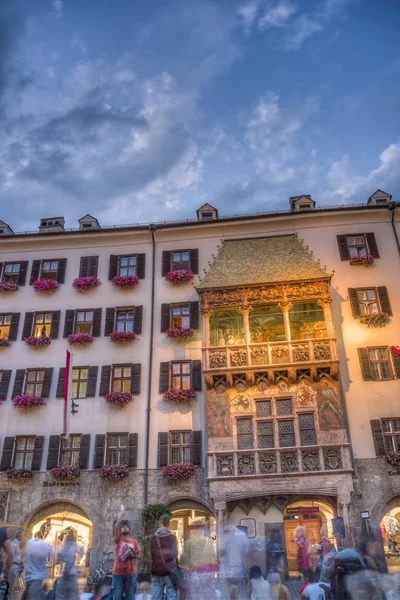 O telhado dourado em Innsbruck, Áustria . — Fotografia de Stock