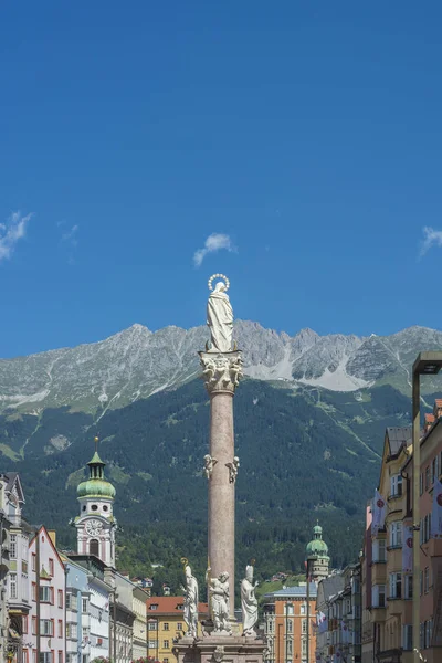 Saint anne kolom in innsbruck, Oostenrijk. — Stockfoto
