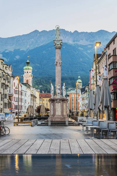 Coluna Santa Ana em Innsbruck, Áustria . — Fotografia de Stock