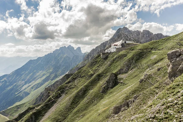 Nordkinefjellet i Tirol, Innsbruck, Østerrike . – stockfoto