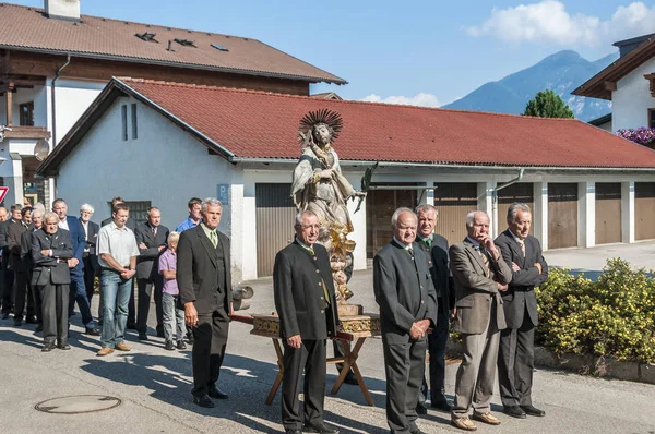 Maria wzniesienia procesji oberperfuss, austria. — Zdjęcie stockowe