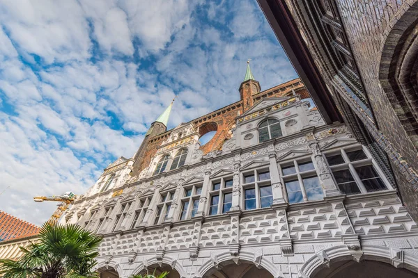 Stadshuset i Lübeck, Tyskland. — Stockfoto