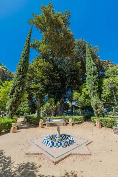 Jardines de Catalina de Rivera en Sevilla, España — Foto de Stock