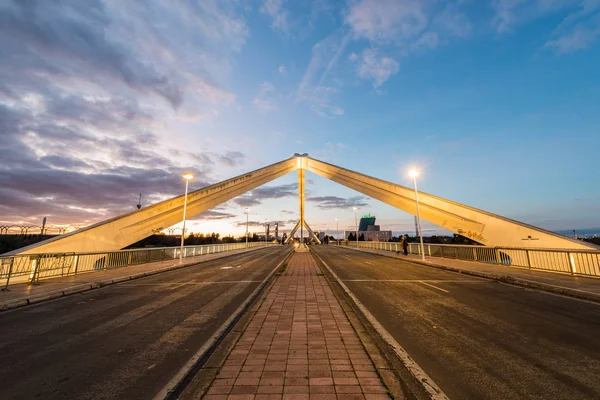 The Barqueta Bridge, Siviglia, Spagna . — Foto Stock