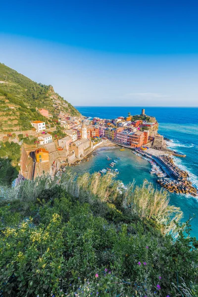 Vernazza in cinque terre, ligurien, italien. — Stockfoto