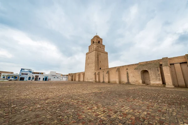 Den stora moskén av Kairouan i Tunisien — Stockfoto