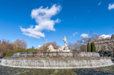 Madrid, İspanya 'da Neptün Çeşmesi.