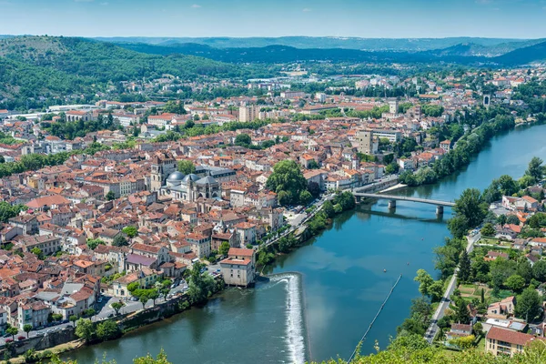 Cahors desde Mont Saint Cyr in Lot, France . —  Fotos de Stock